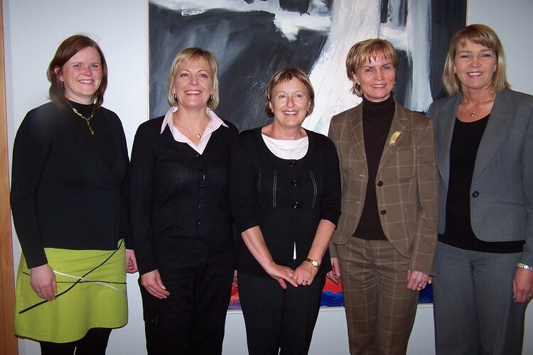 Heilsuleikskóli-undirskrift 014