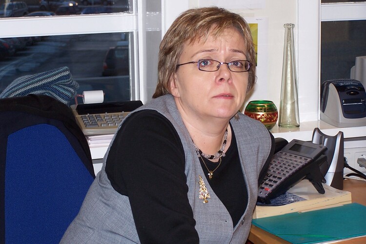 atthagaspilið - folk að vinna 075