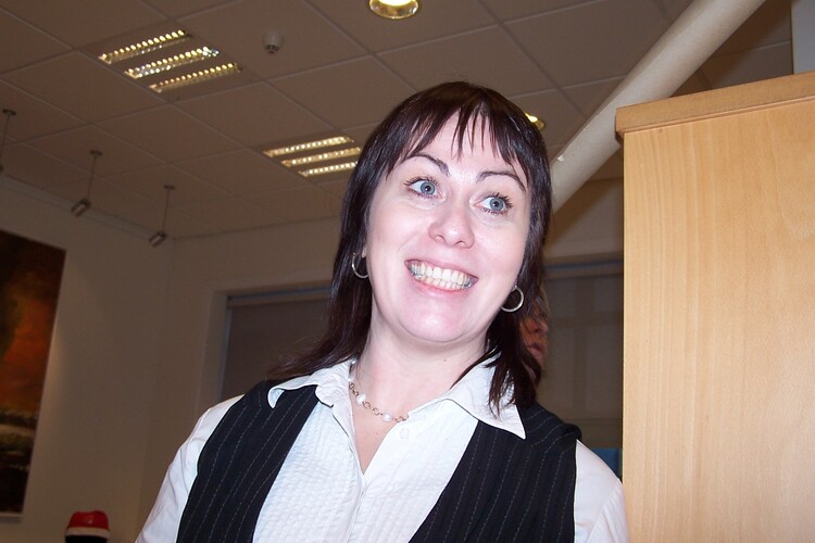 atthagaspilið - folk að vinna 079