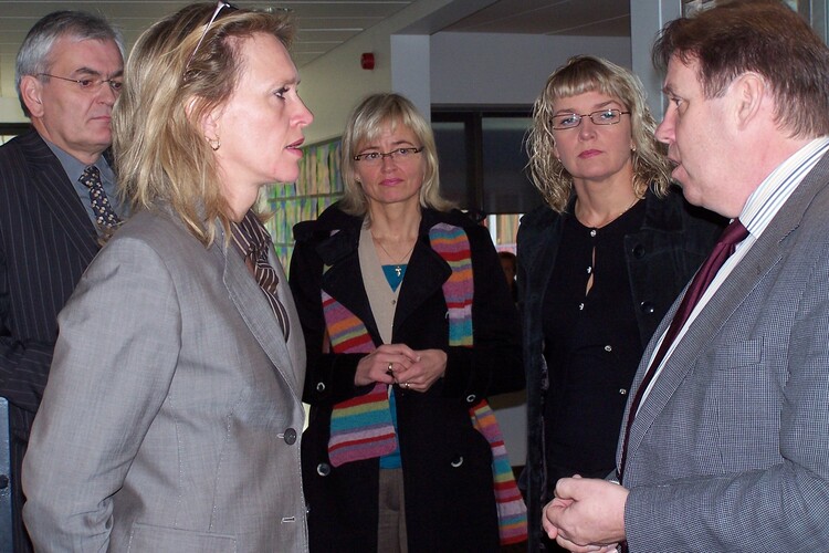 menntamálaraðherra 006