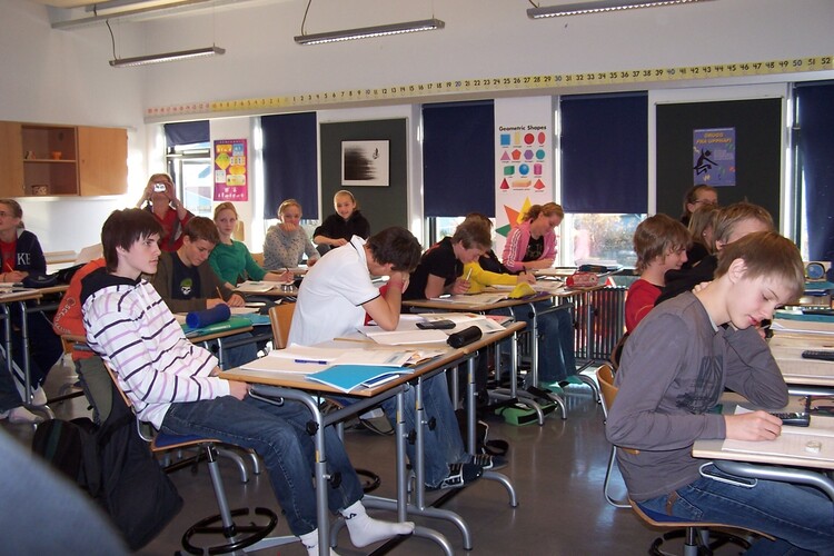 menntamálaraðherra 007