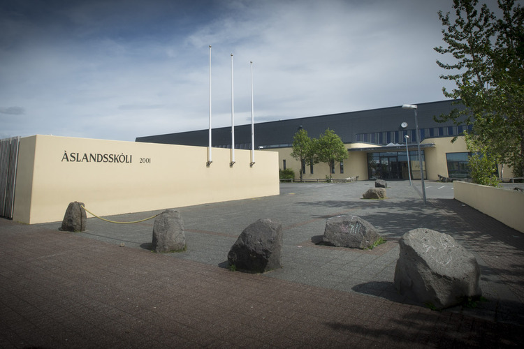 Áslandsskóli