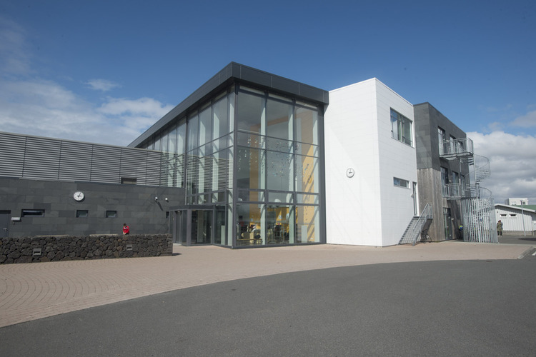 Hraunvallaskóli 2 (2)