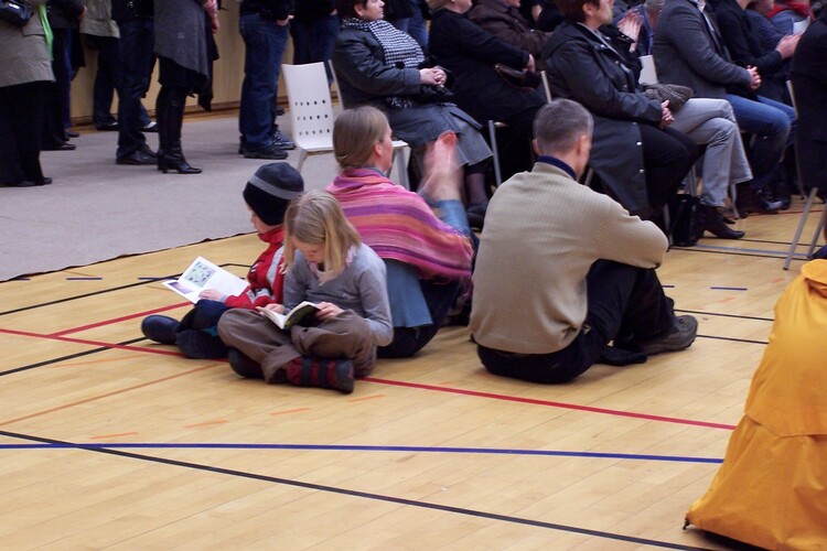 borgarafundur og listaverk á féló 019