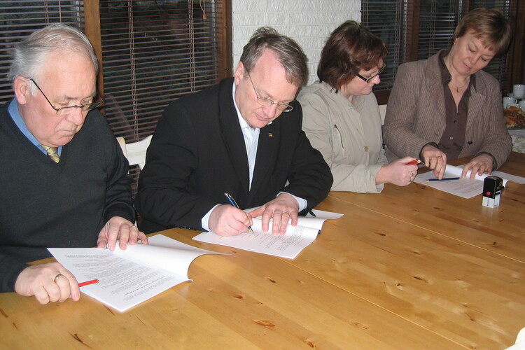 Lækur undirritun 005