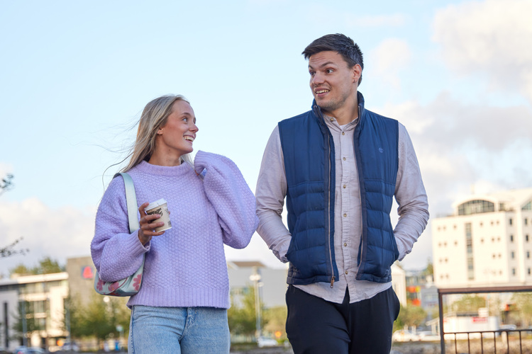 Hfj-midbaer-model-05