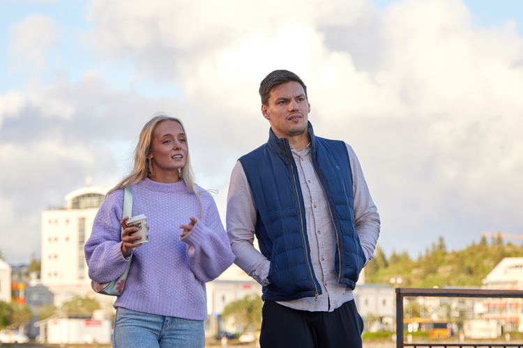 Hfj-midbaer-model-04