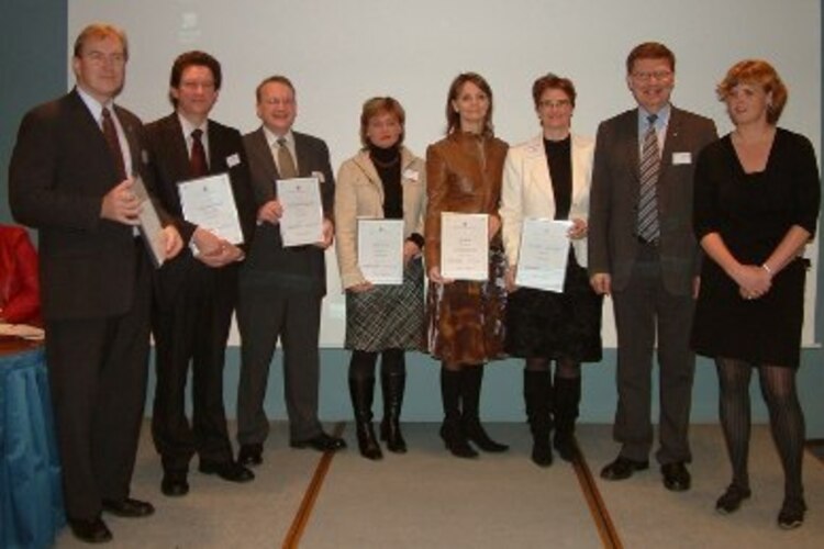 194624133Verdlaunahafar_minni