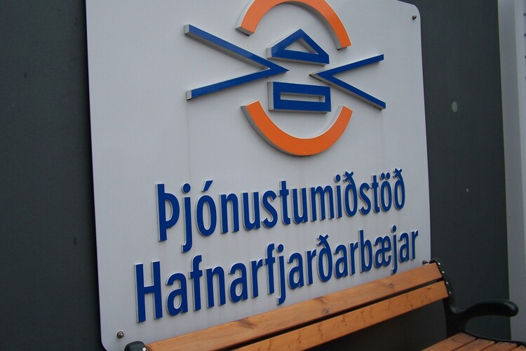 framkæmdaráð 025