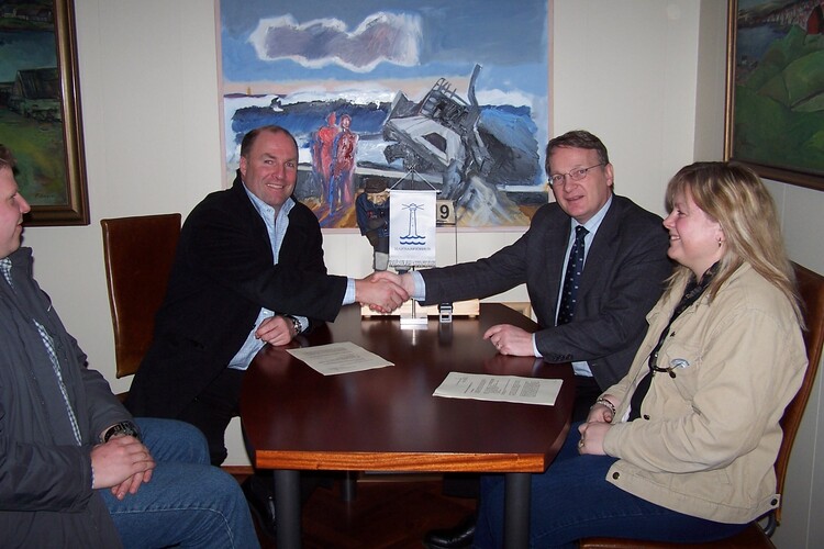 febrúar - mars 130