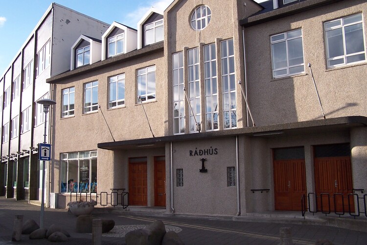 Ráðhúsið 004