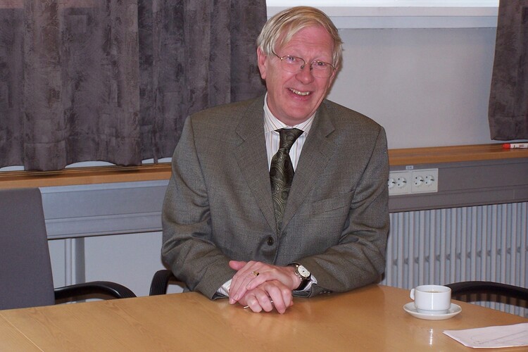 lögregluheimsókn - fjölgreinadeild 007