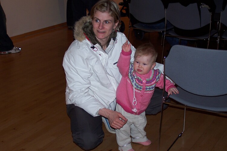 febrúar - mars 080