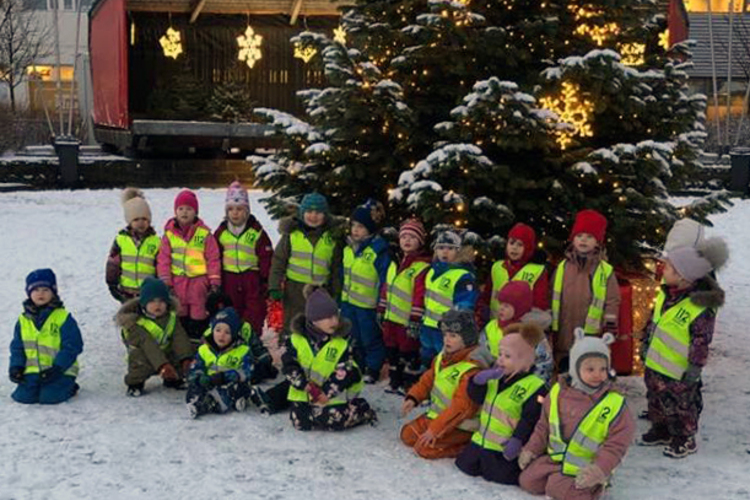 48373727_308682479979795_3022055164035989504_n