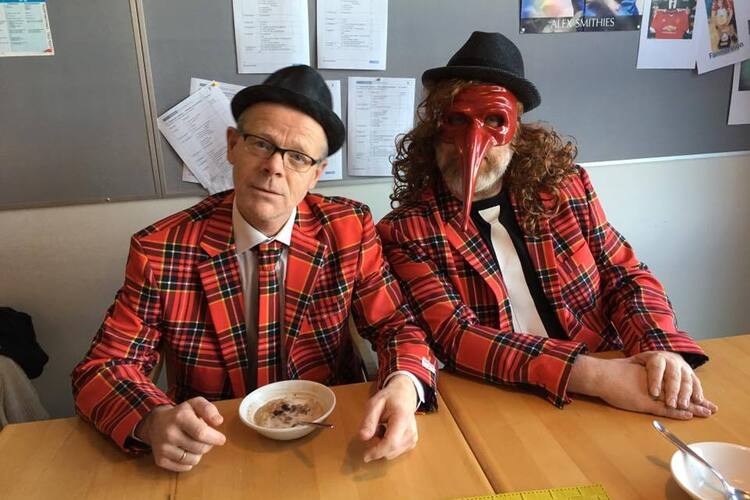 17021346_227333784400791_640835531179907716_n