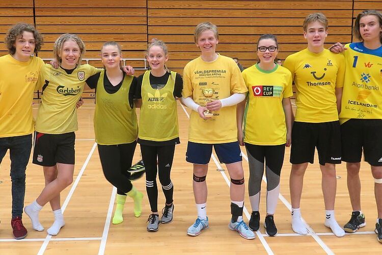 ithrottamot-grunnskola-2017_handboltasigurvegari_Aslandsskoli