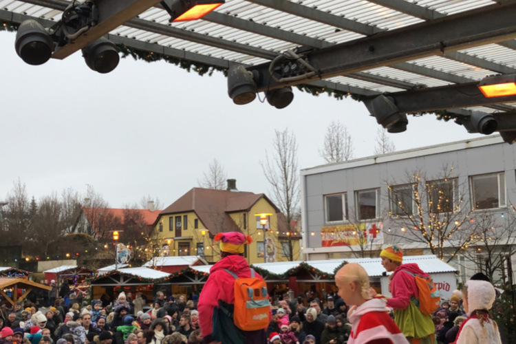 8590FEBC-948B-462E-8DB0-2F237286DA32