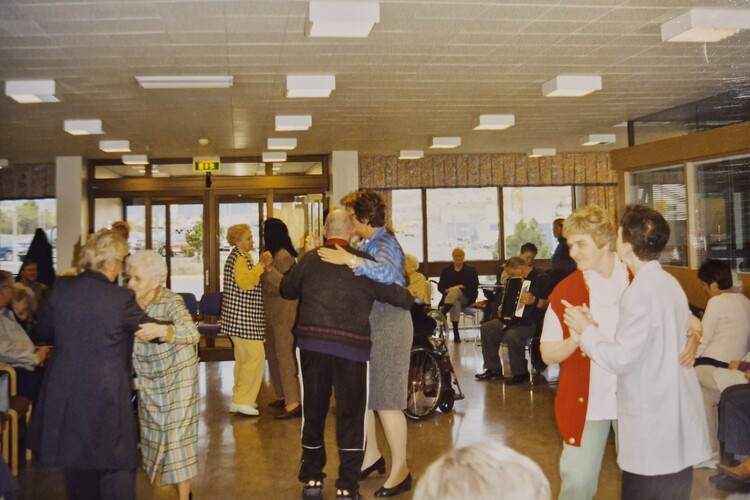 Solvangur-Kvoldvaka-21-05-2002