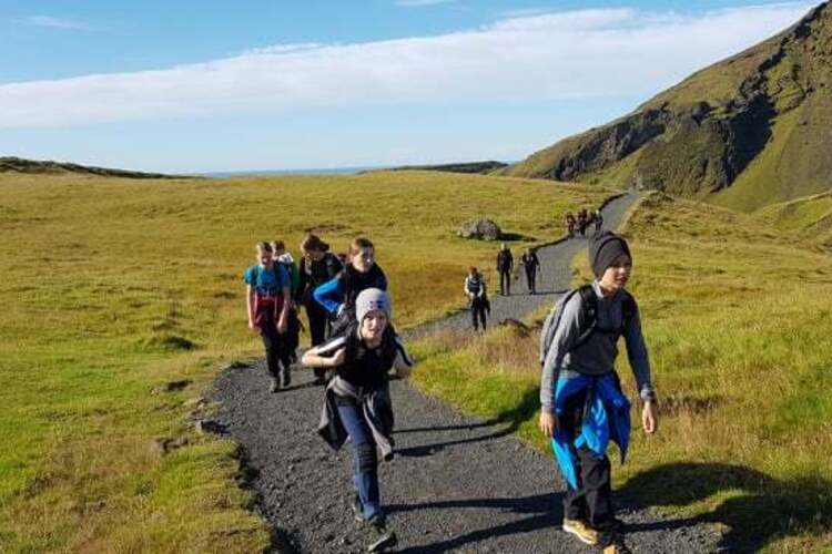 118825998_751117235454128_1140500371507634872_n