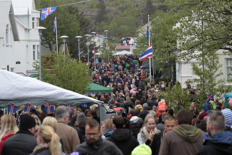 17 j+¦n+¡ Hafnarfir+¦i GG-0503